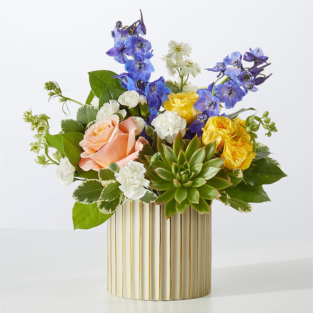 Cobalt Reverie Bouquet – RALPH'S, Compton CA