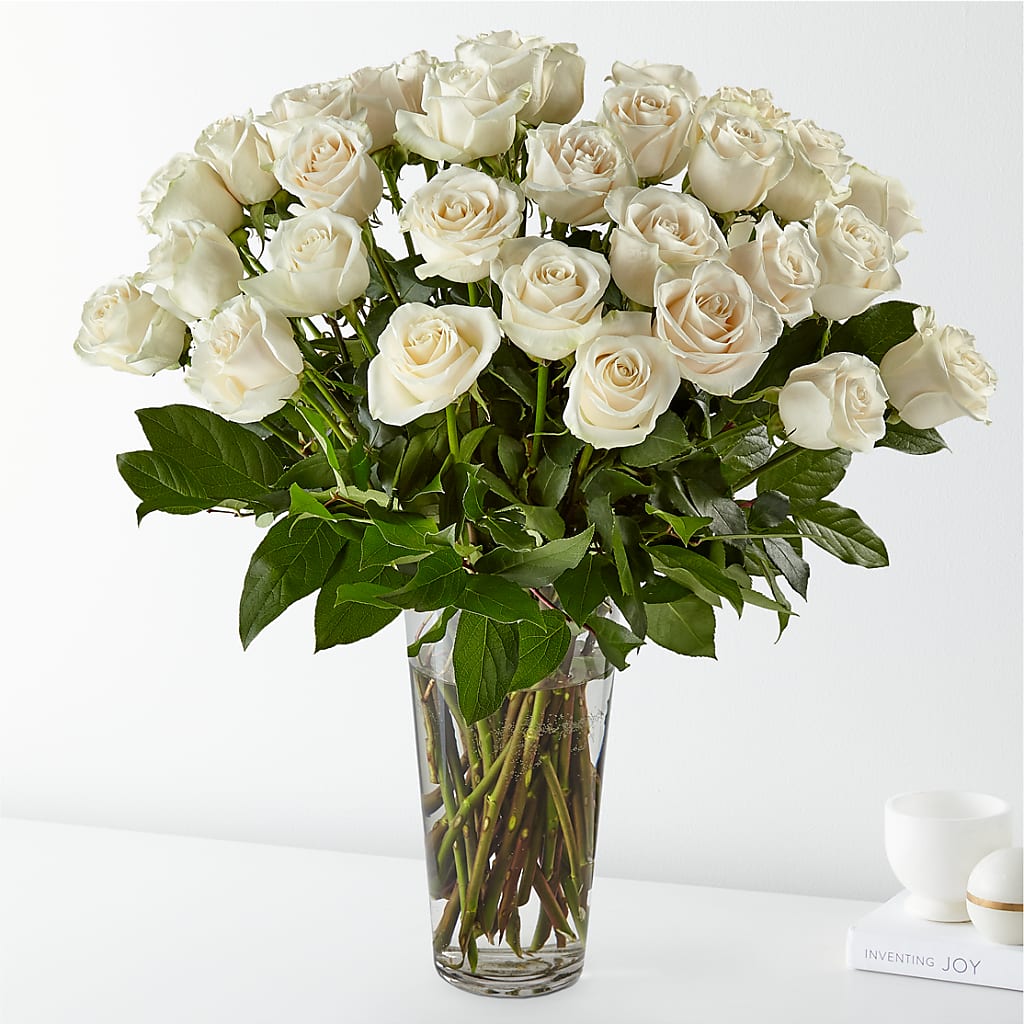 Long Stem White Rose Bouquet – RALPH'S, Compton CA