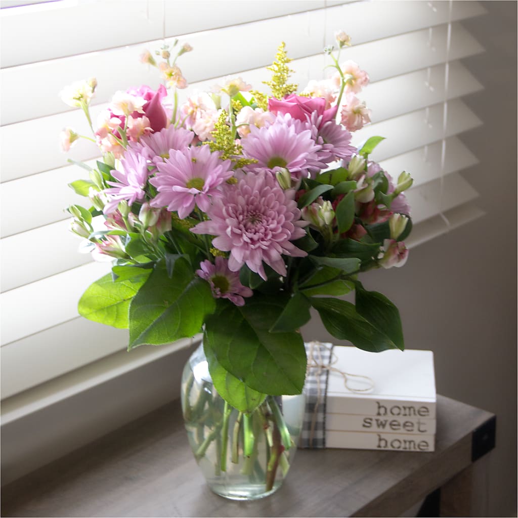 Pastel Tradition - A Florist Original – RALPH'S, Compton CA