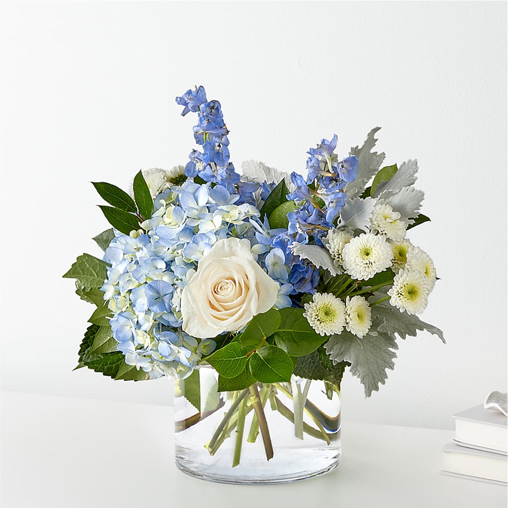 Clear Skies Bouquet – RALPH'S, Compton CA