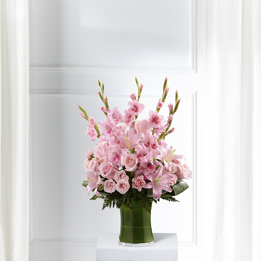 Lovely Tribute Bouquet – RALPH'S, Compton CA