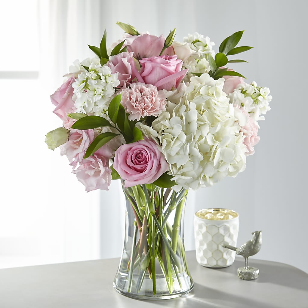 Guiding Grace Bouquet – RALPH'S, Compton CA