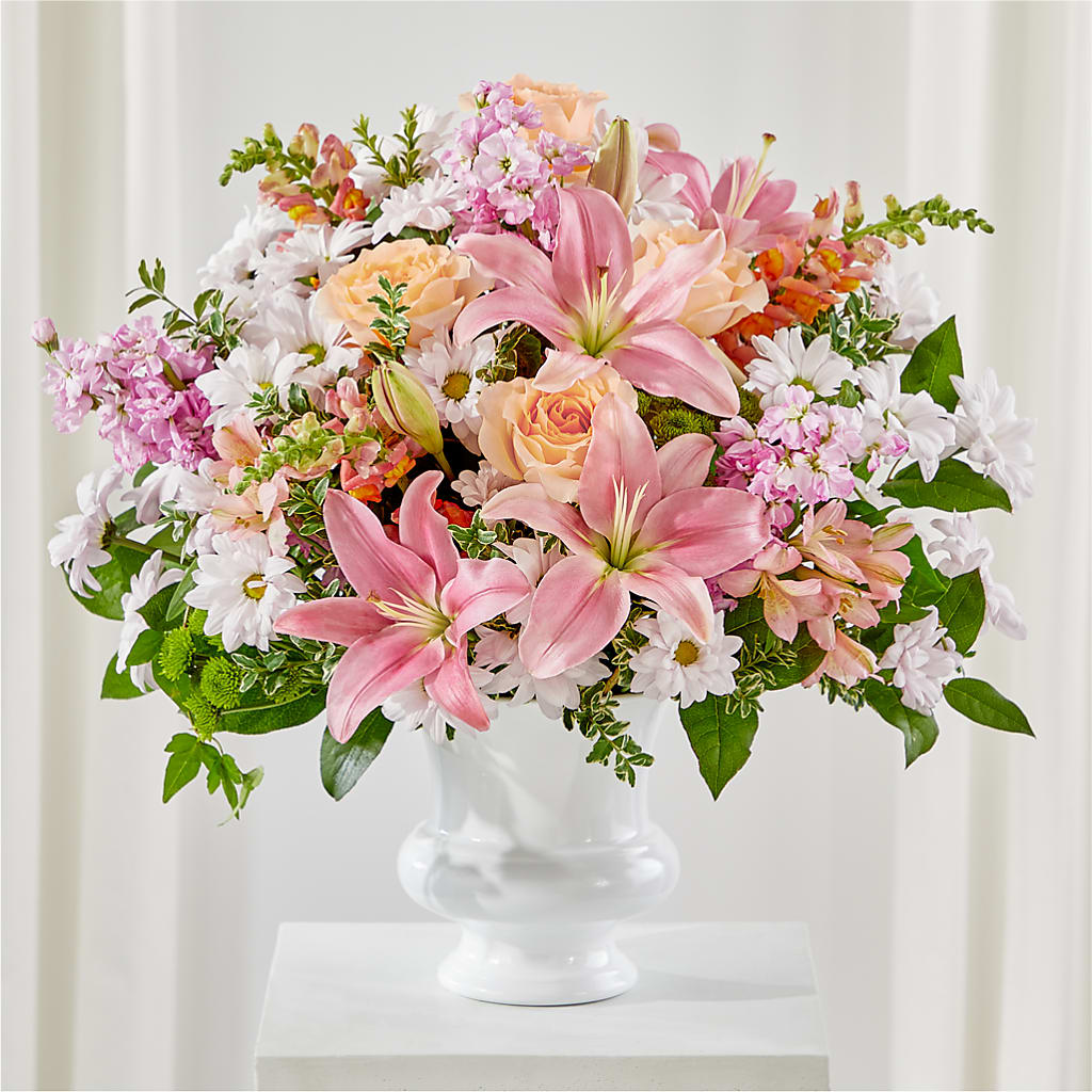 Heartfelt Gesture Urn Arrangement – RALPH'S, Compton CA