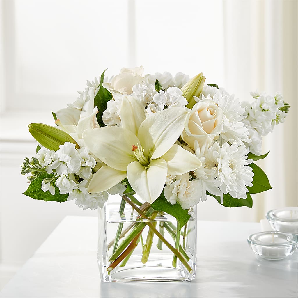 Gentle Breeze Bouquet – RALPH'S, Compton CA