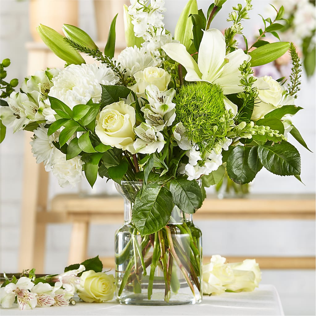 Classic Ivory – A Florist Original – RALPH'S, Compton CA