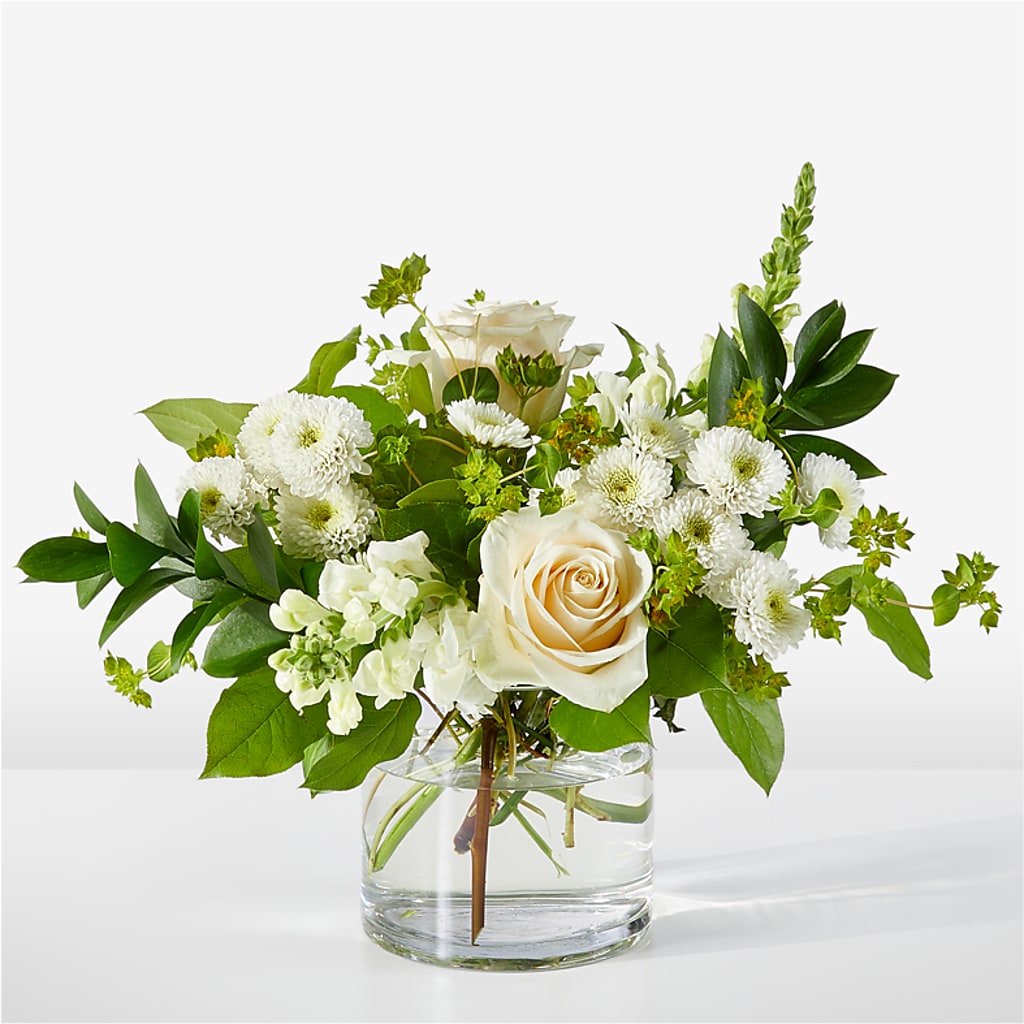 Hint of Vanilla Bouquet – RALPH'S, Compton CA