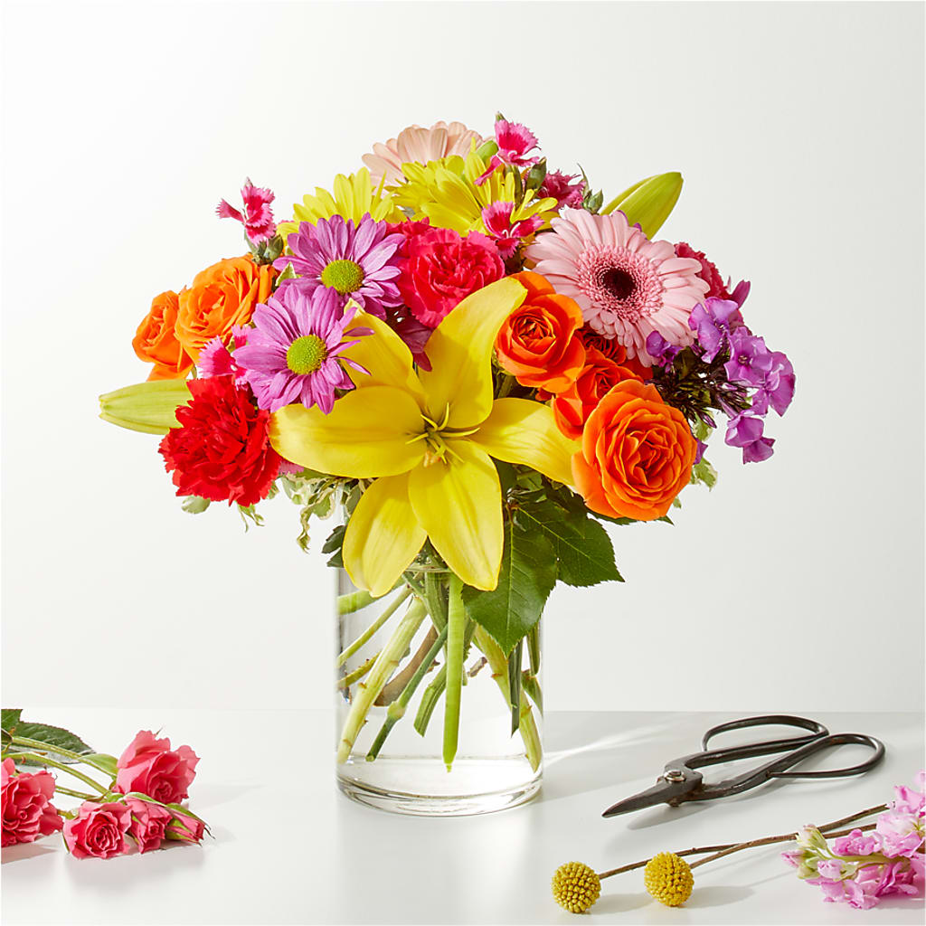 Cue the Confetti - A Florist Original – RALPH'S, Compton CA
