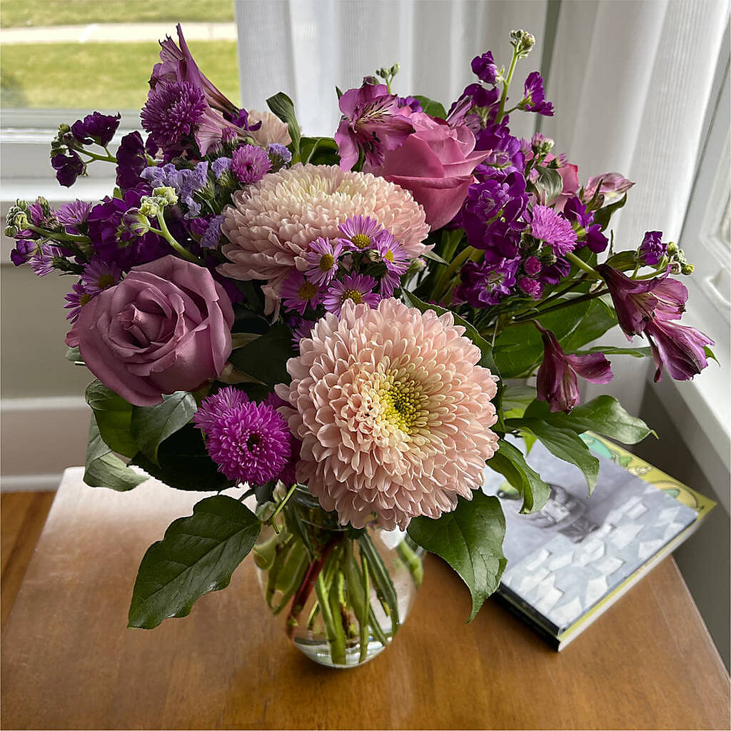 Ultraviolet Bouquet – RALPH'S, Compton CA