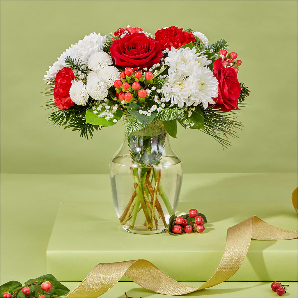Chance of Flurries Bouquet – RALPH'S, Compton CA