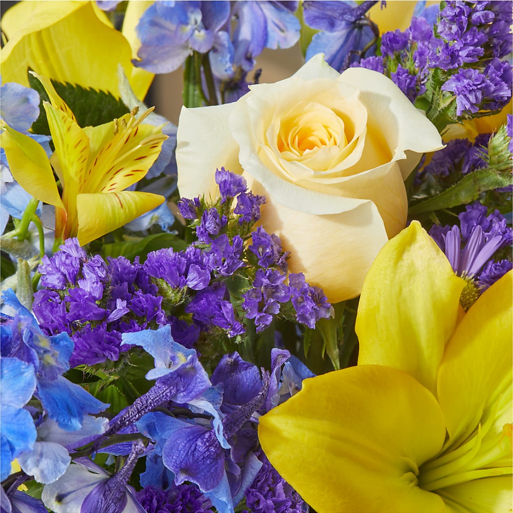 Limoncello Bouquet – RALPH'S, Compton CA
